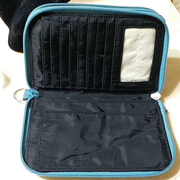 Wallet - Picture 4 of 5